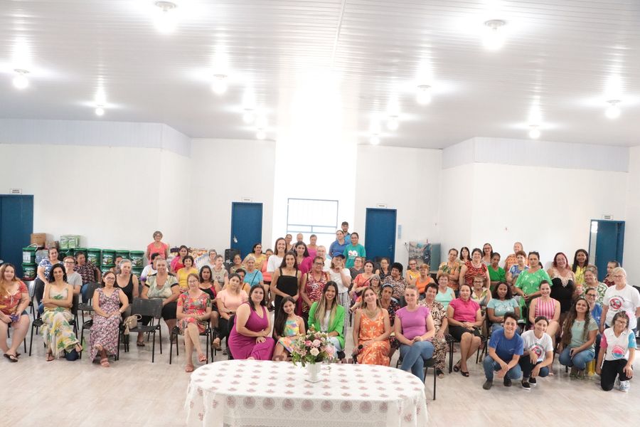 PALESTRA COM A DOUTORA KRYZIA